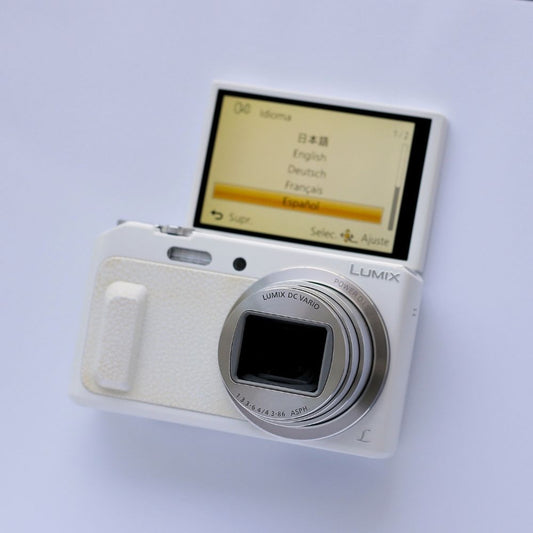 Panasonic LUMIX DMC-ZS45 Selfie