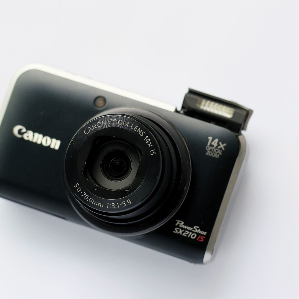 Canon PowerShot SX210 IS