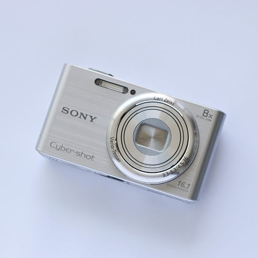 Sony Cyber-shot DSC-W730