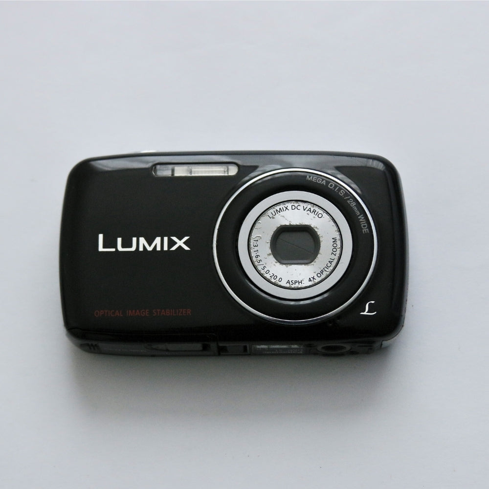 Panasonic LUMIX DMC-S1
