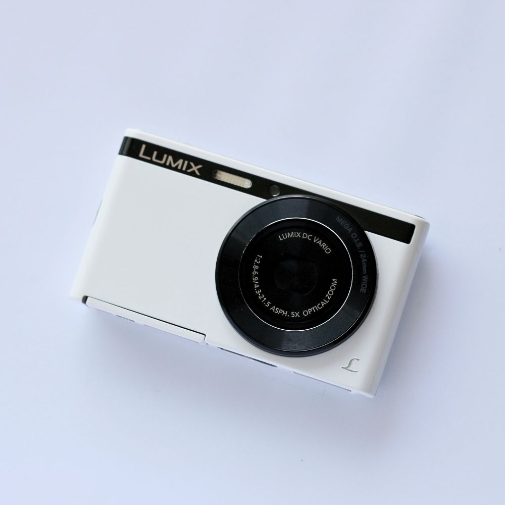 Panasonic LUMIX DMC-XS1