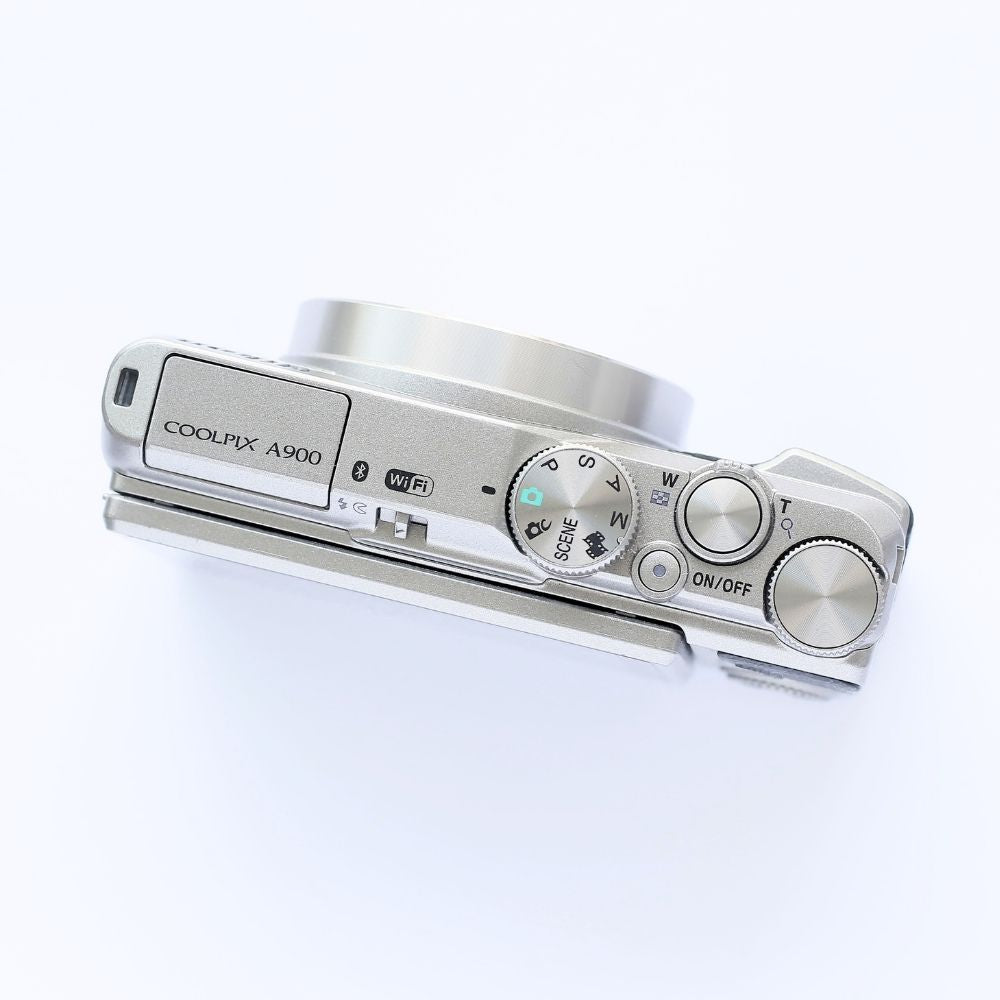 Nikon COOLPIX A900