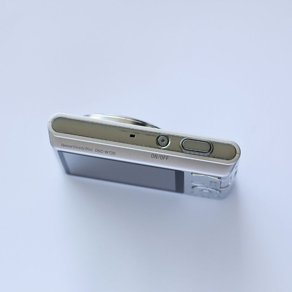 Sony Cyber-shot DSC-W730