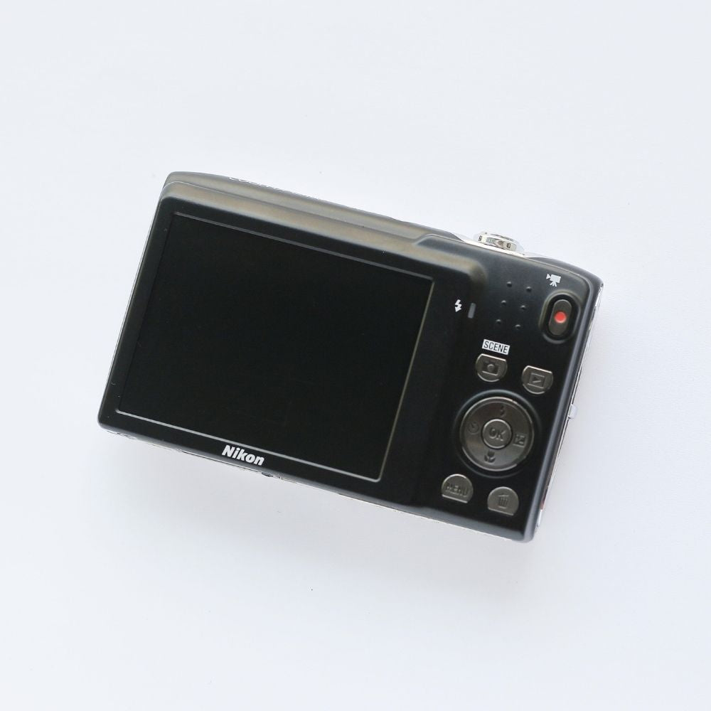 Nikon Coolpix S3100
