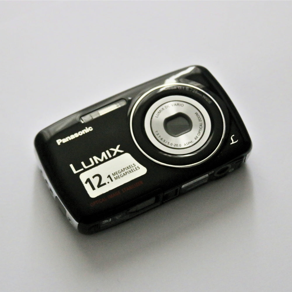 Panasonic LUMIX DMC-S1