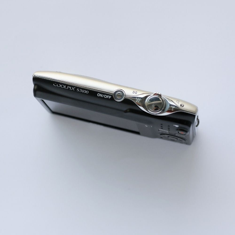 Nikon Coolpix S3100