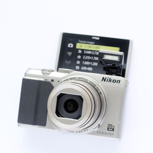 Nikon COOLPIX A900