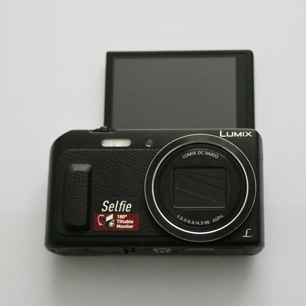 Panasonic LUMIX DMC-ZS45 Selfie