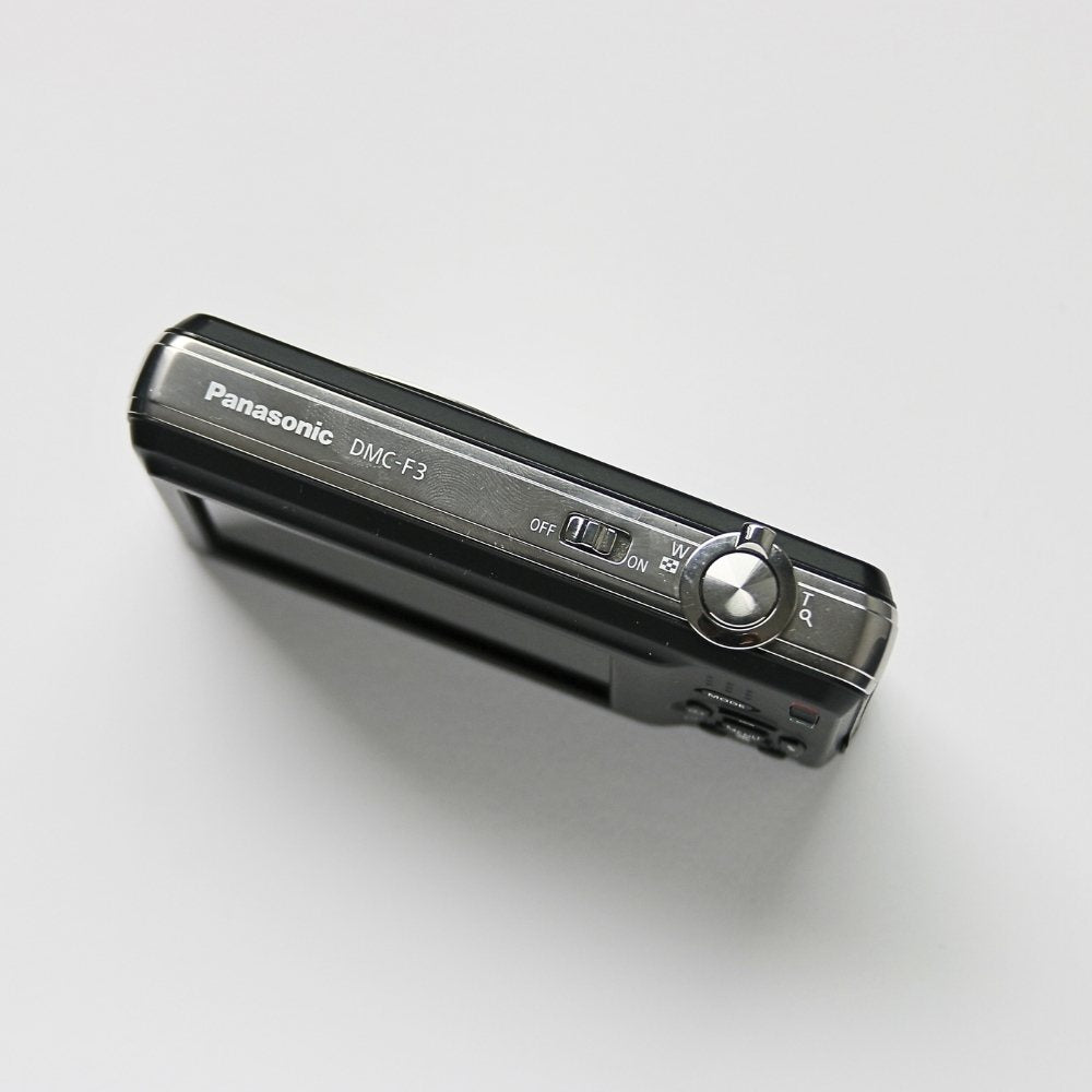 Panasonic Lumix DMC-F3