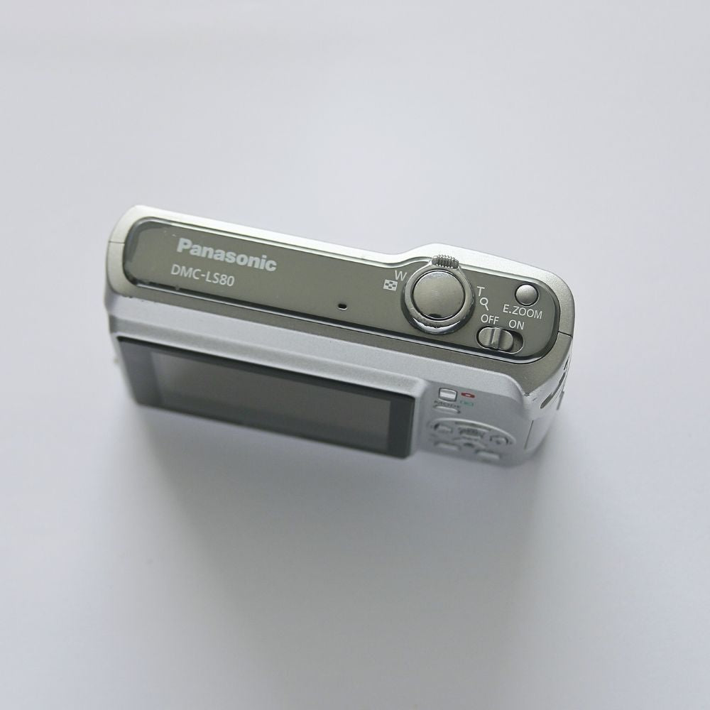 Panasonic LUMIX DMC-LS80