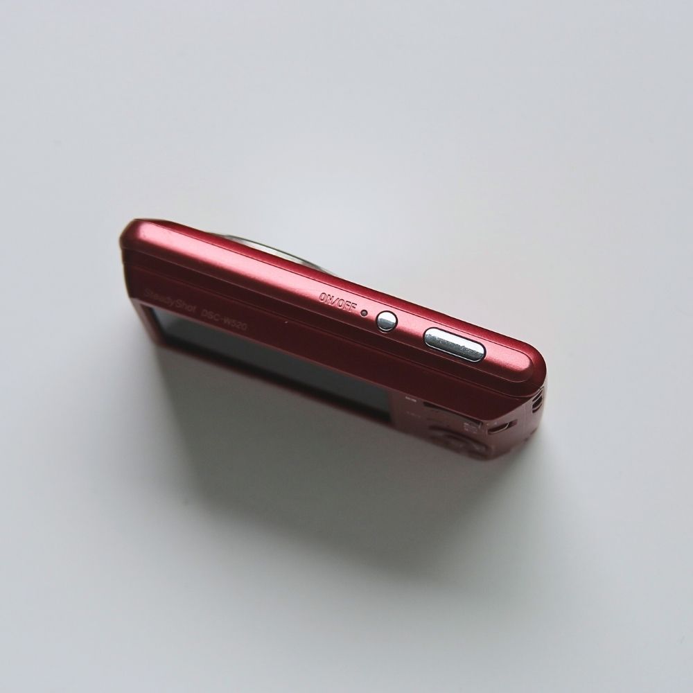 Sony Cyber-shot DSC-W520