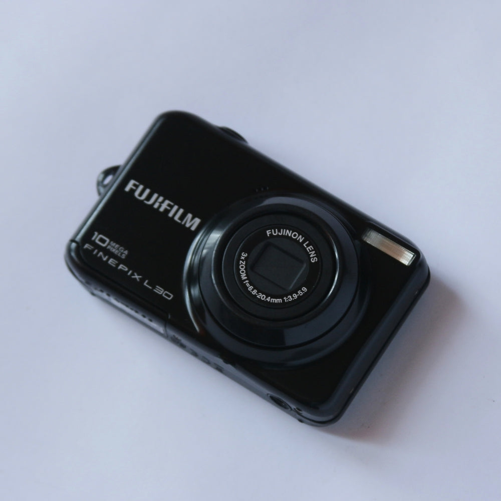 Fujifilm FINEPIX L30