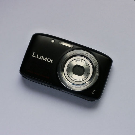 Panasonic LUMIX DMC-S5