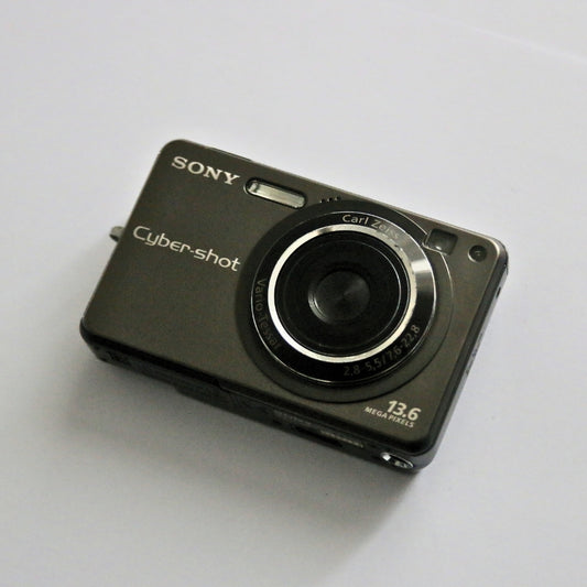 SONY Cyber-shot DSC-W300