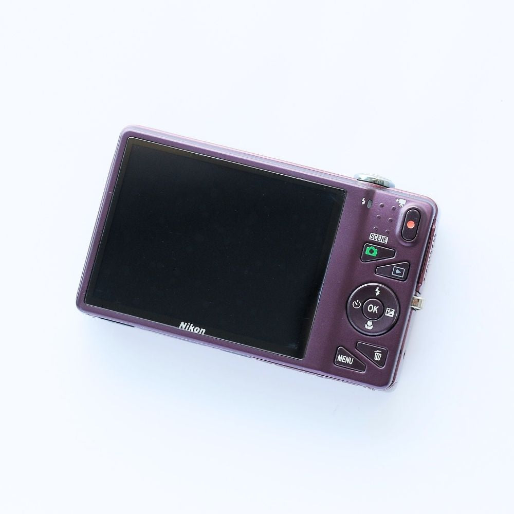 Nikon Coolpix S5200