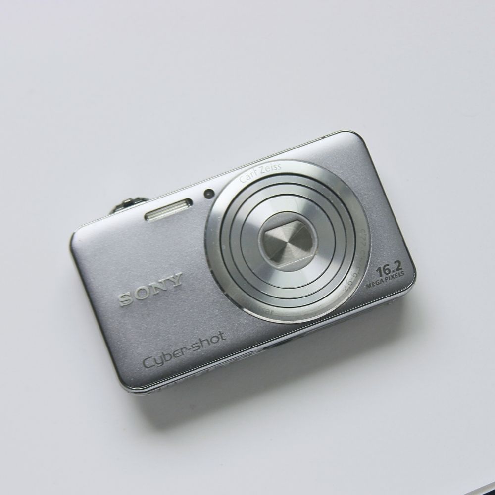 SONY Cyber-shot DSC-WX50