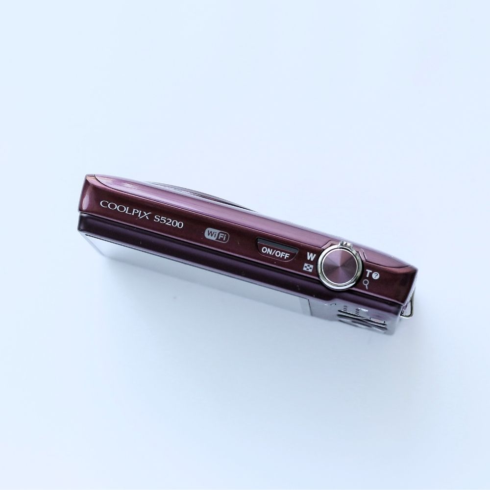 Nikon Coolpix S5200