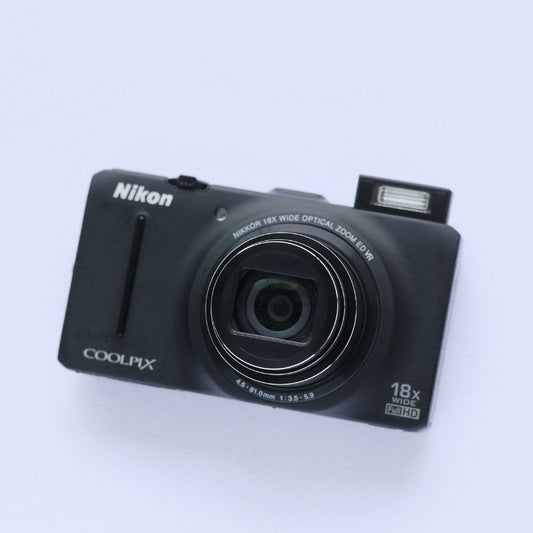 Nikon COOLPIX S9300