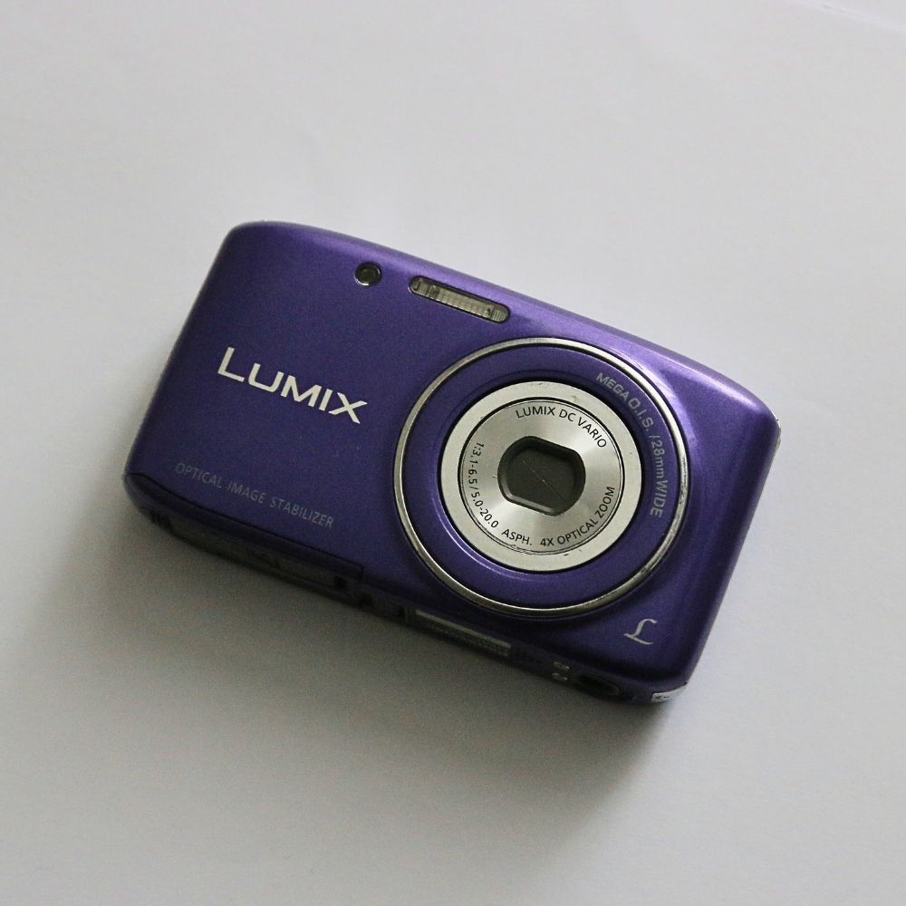 Panasonic LUMIX DMC-S2