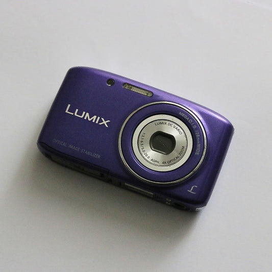 Panasonic LUMIX DMC-S2