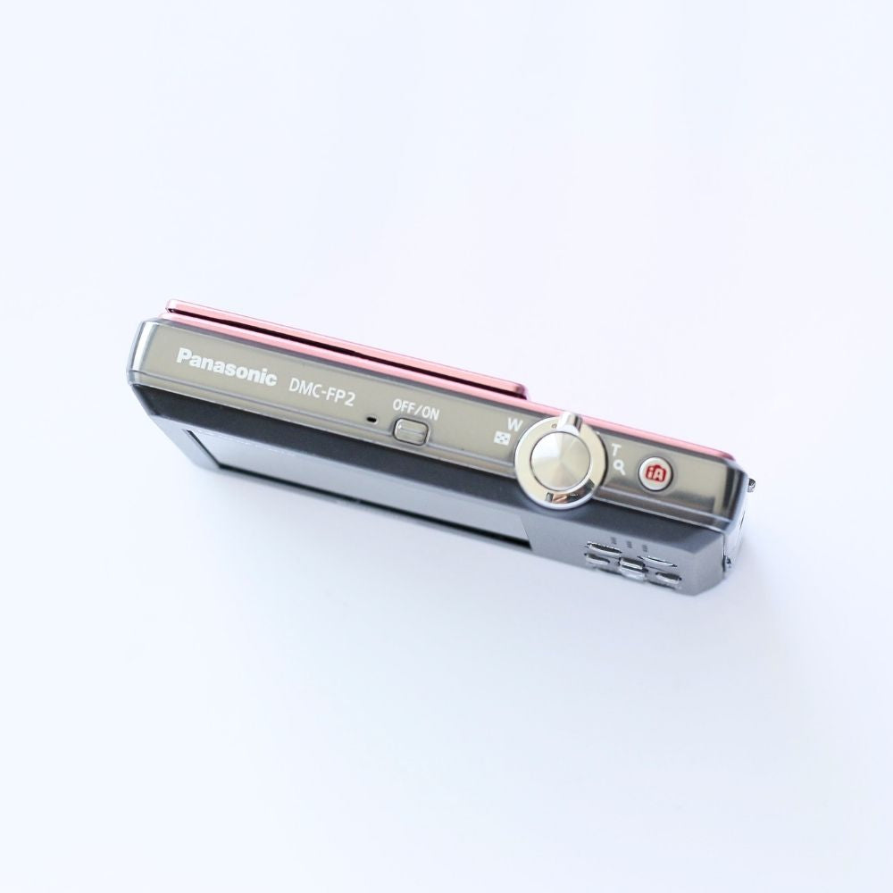 Panasonic LUMIX DMC-FP2