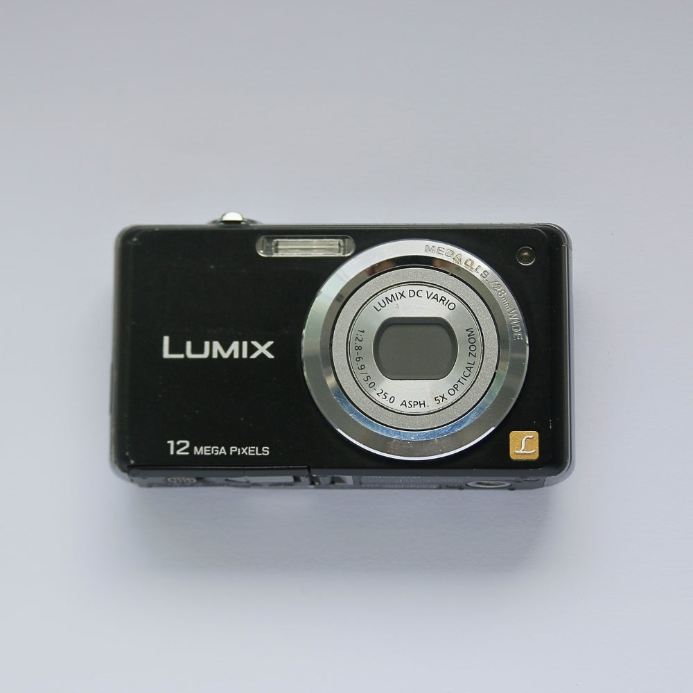 Panasonic LUMIX DMC-FH1