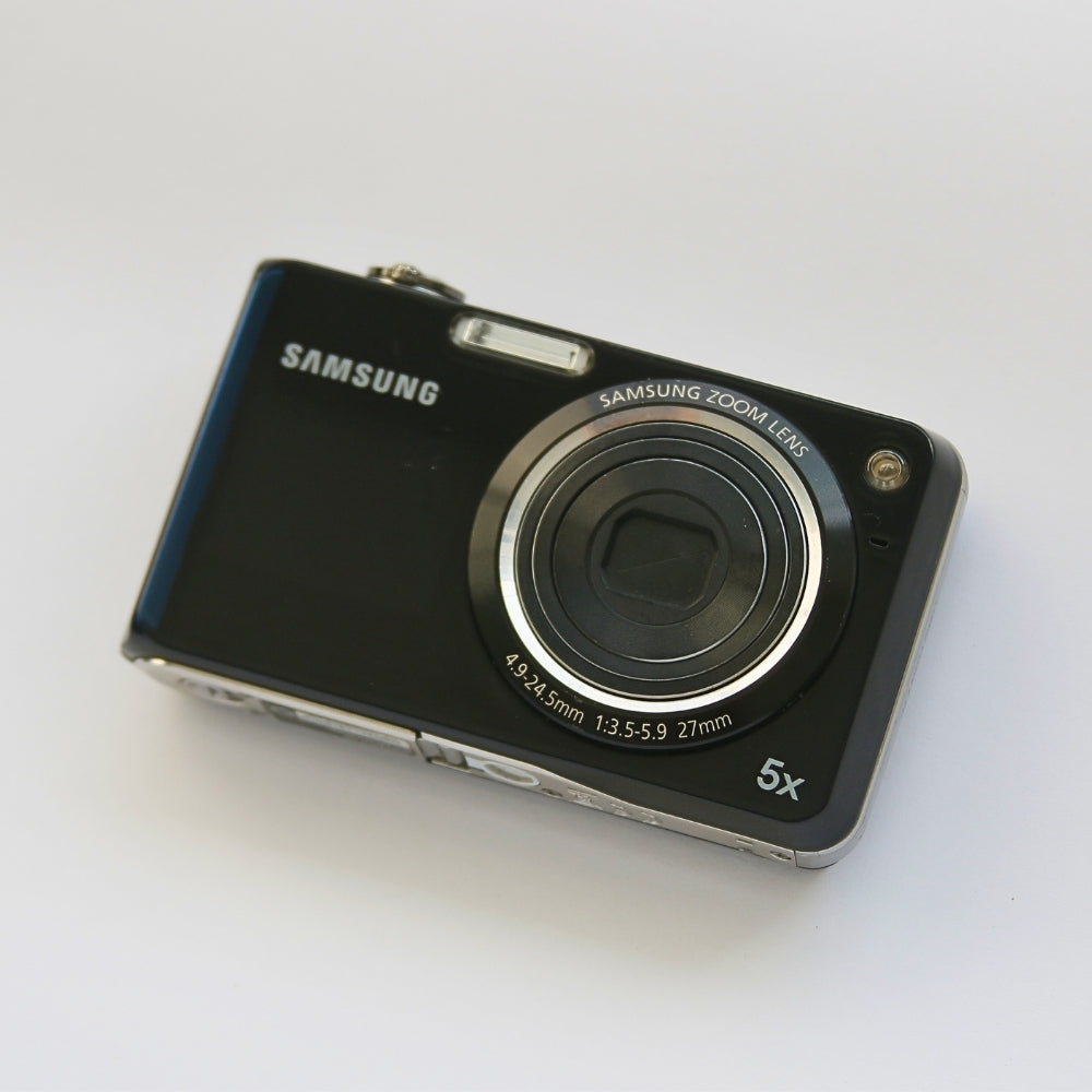 Samsung PL150 Selfie