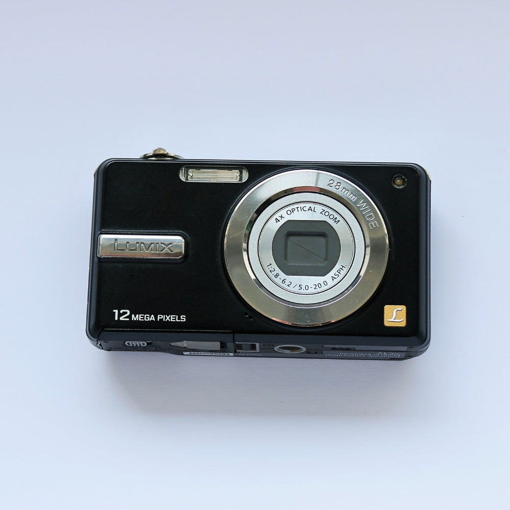 Panasonic Lumix DMC-F3