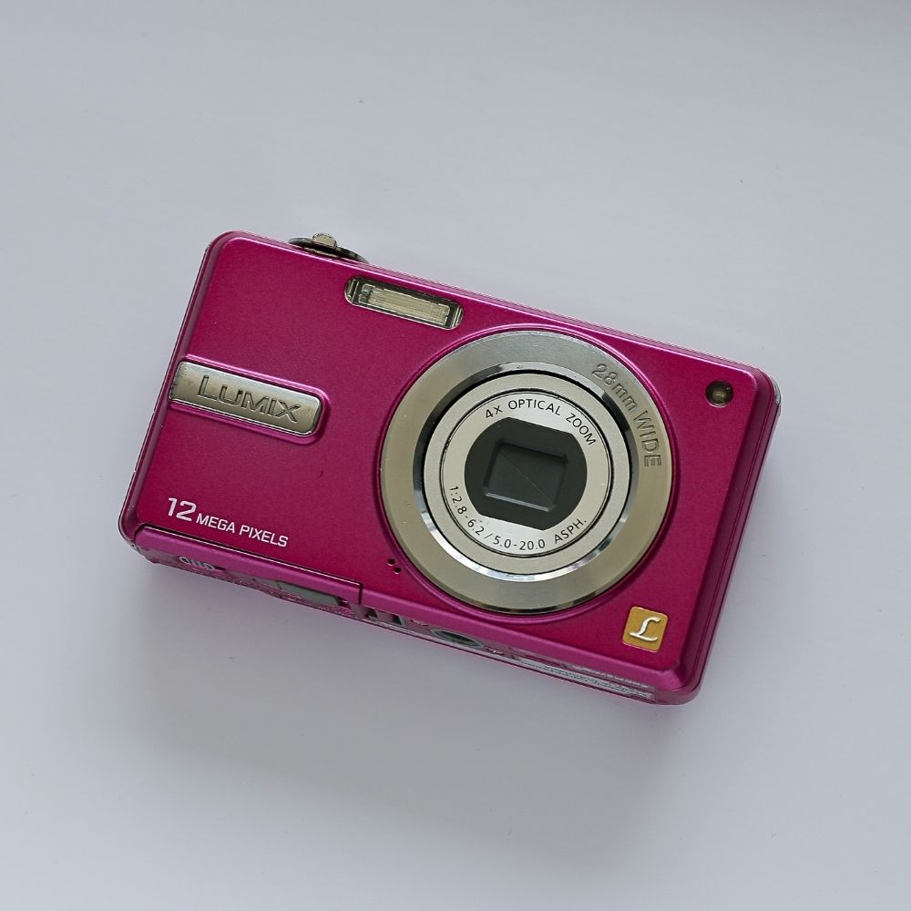 Panasonic Lumix DMC-F3