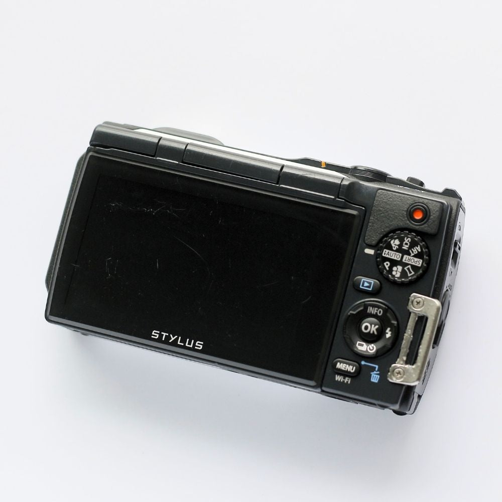 Olympus TG-860