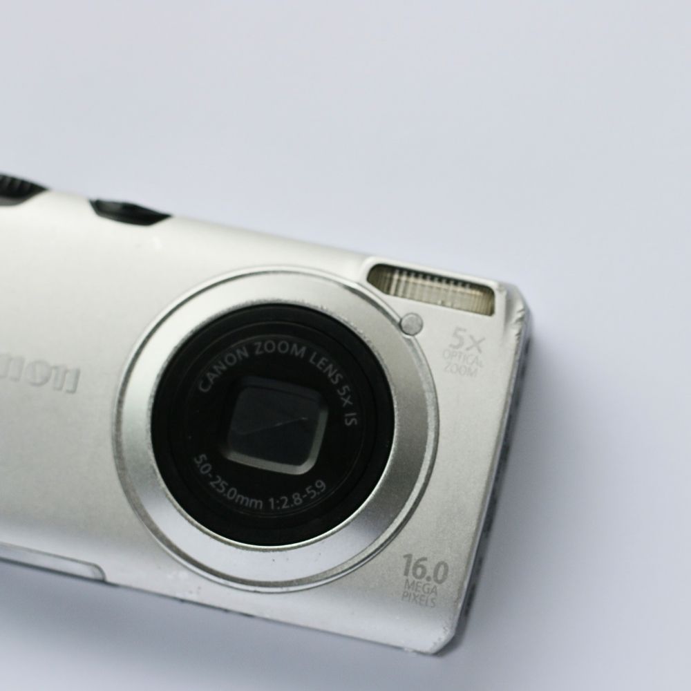 Canon PowerShot A3300 IS HD