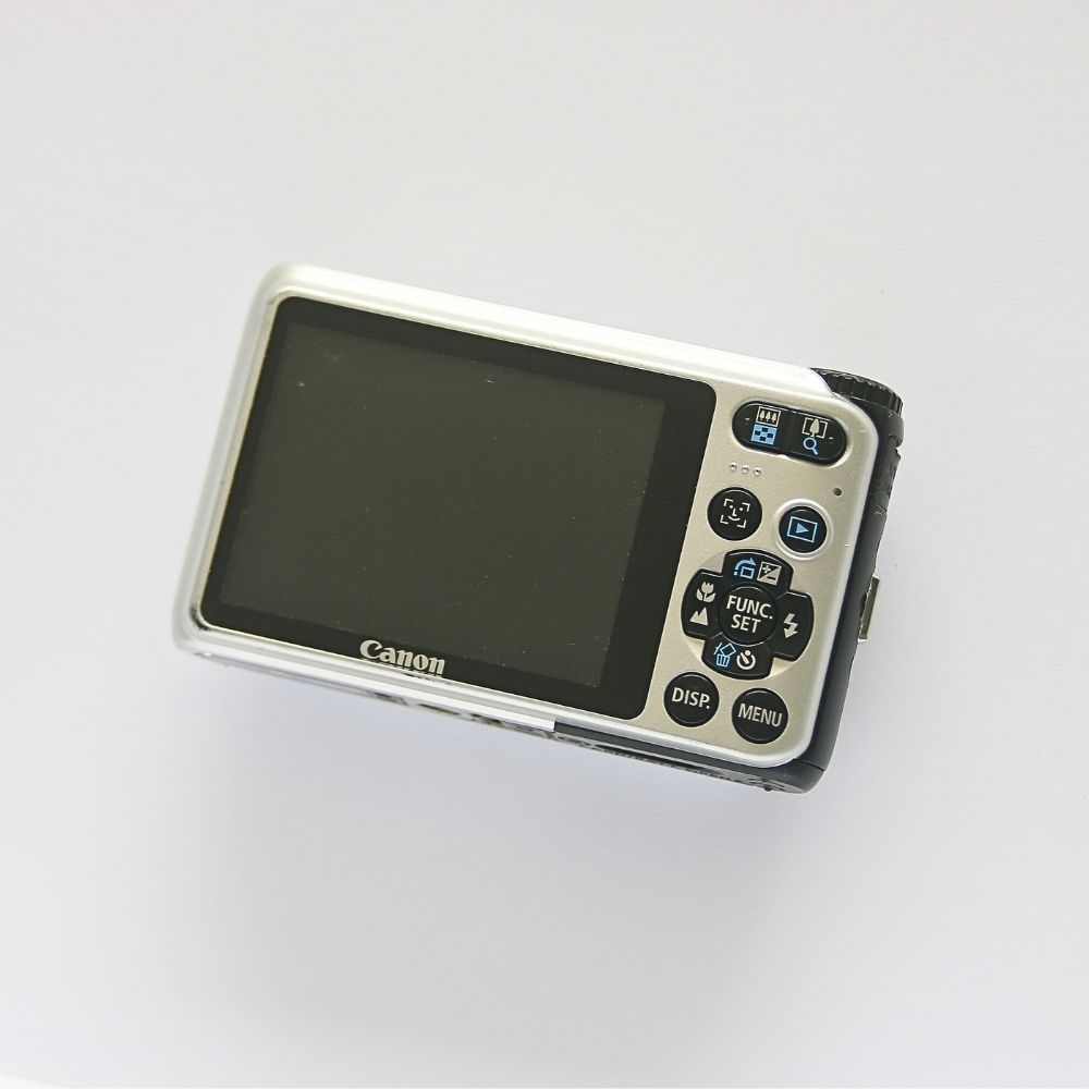 Canon PowerShot A3000 IS