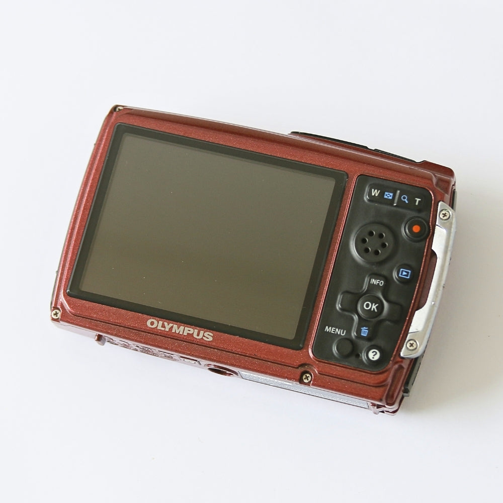 OLYMPUS Tough-3005