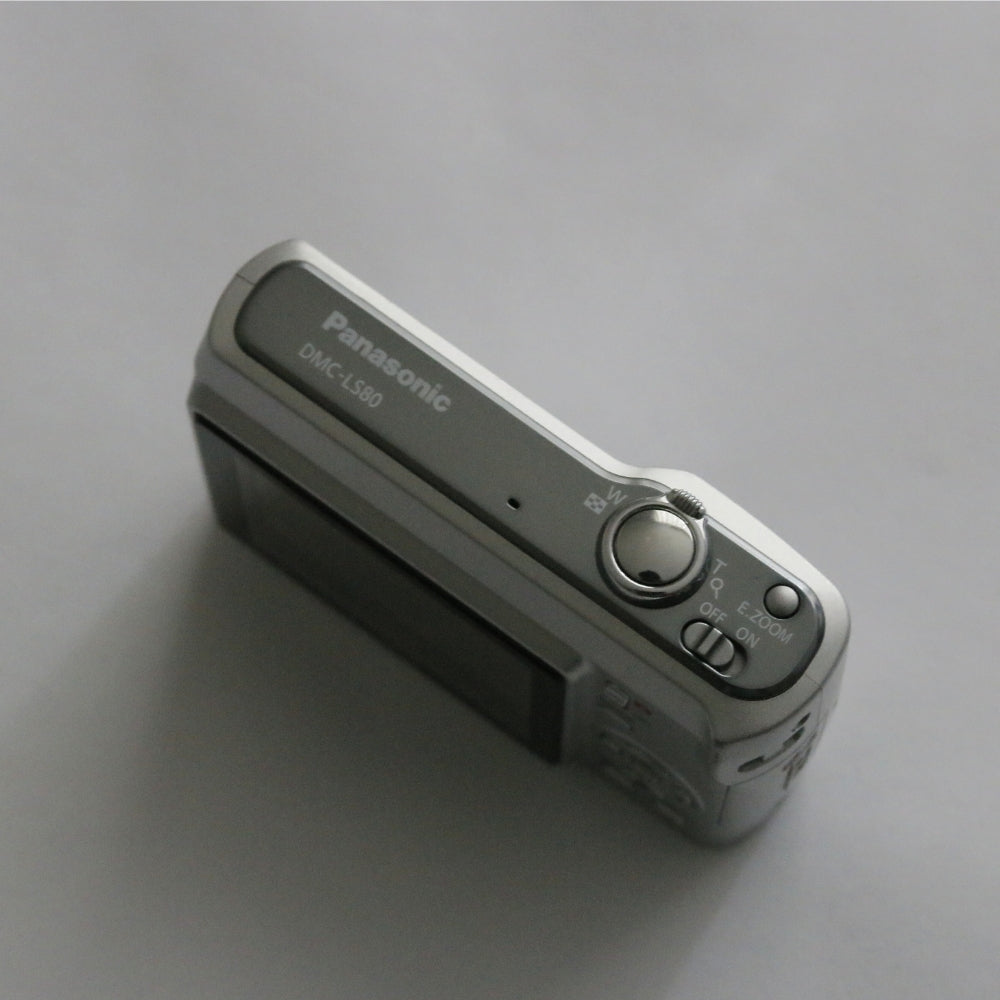 Panasonic LUMIX DMC-LS80