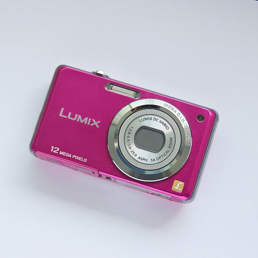 Panasonic LUMIX DMC-FH1