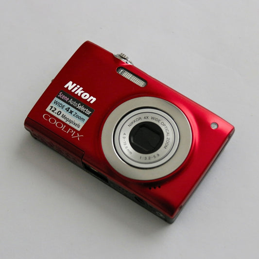 Nikon COOLPIX S2500