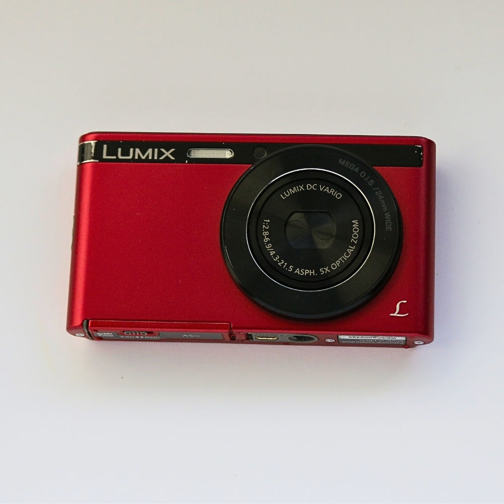 Panasonic LUMIX DMC-XS1