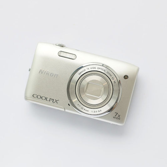 Nikon COOLPIX S3500