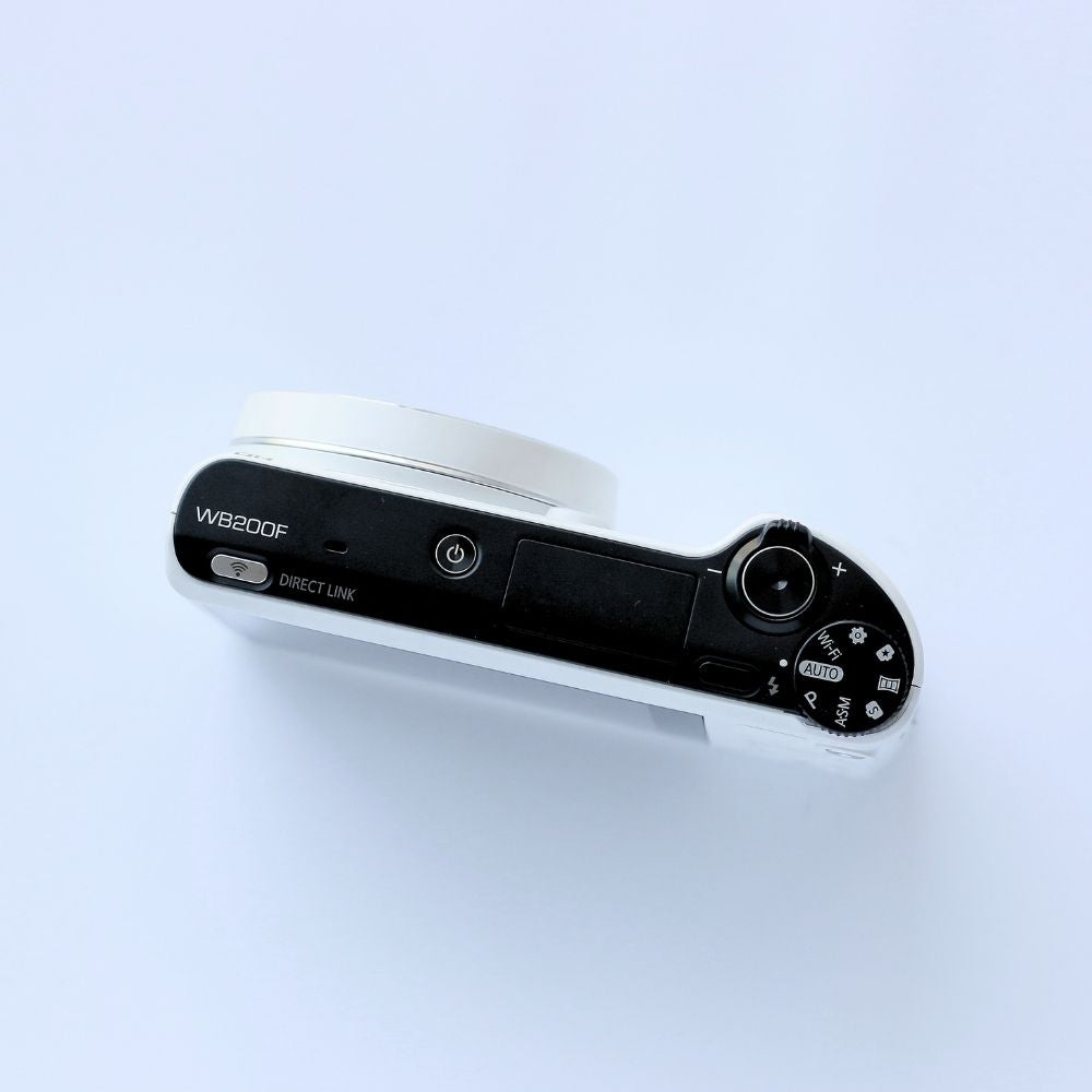Samsung WB200F