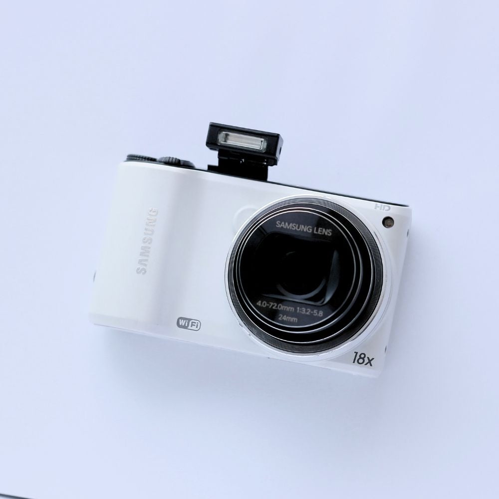Samsung WB200F