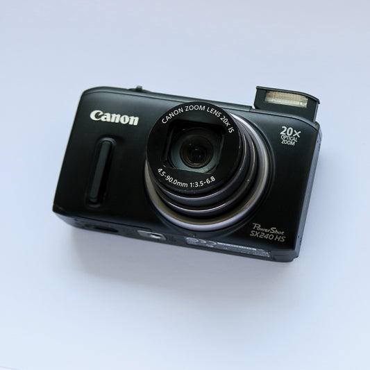Canon PowerShot SX240 HS