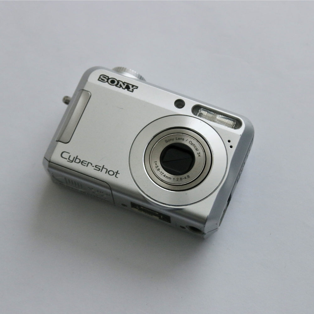 SONY Cyber-shot DSC-S650