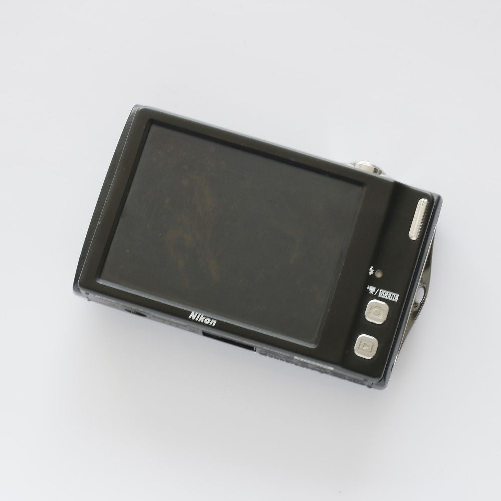 Nikon COOLPIX S4000