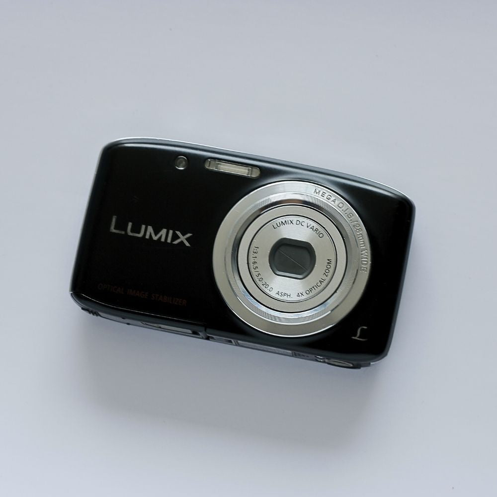 Panasonic LUMIX DMC-S5