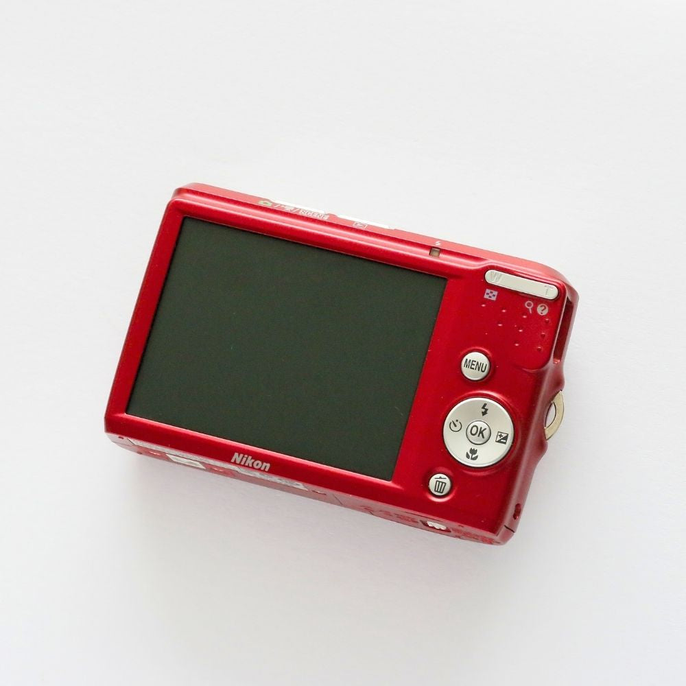 Nikon COOLPIX L18