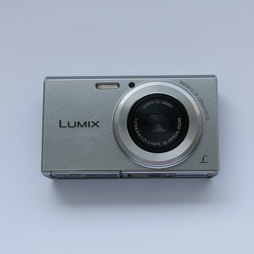 Panasonic LUMIX DMC-FH10