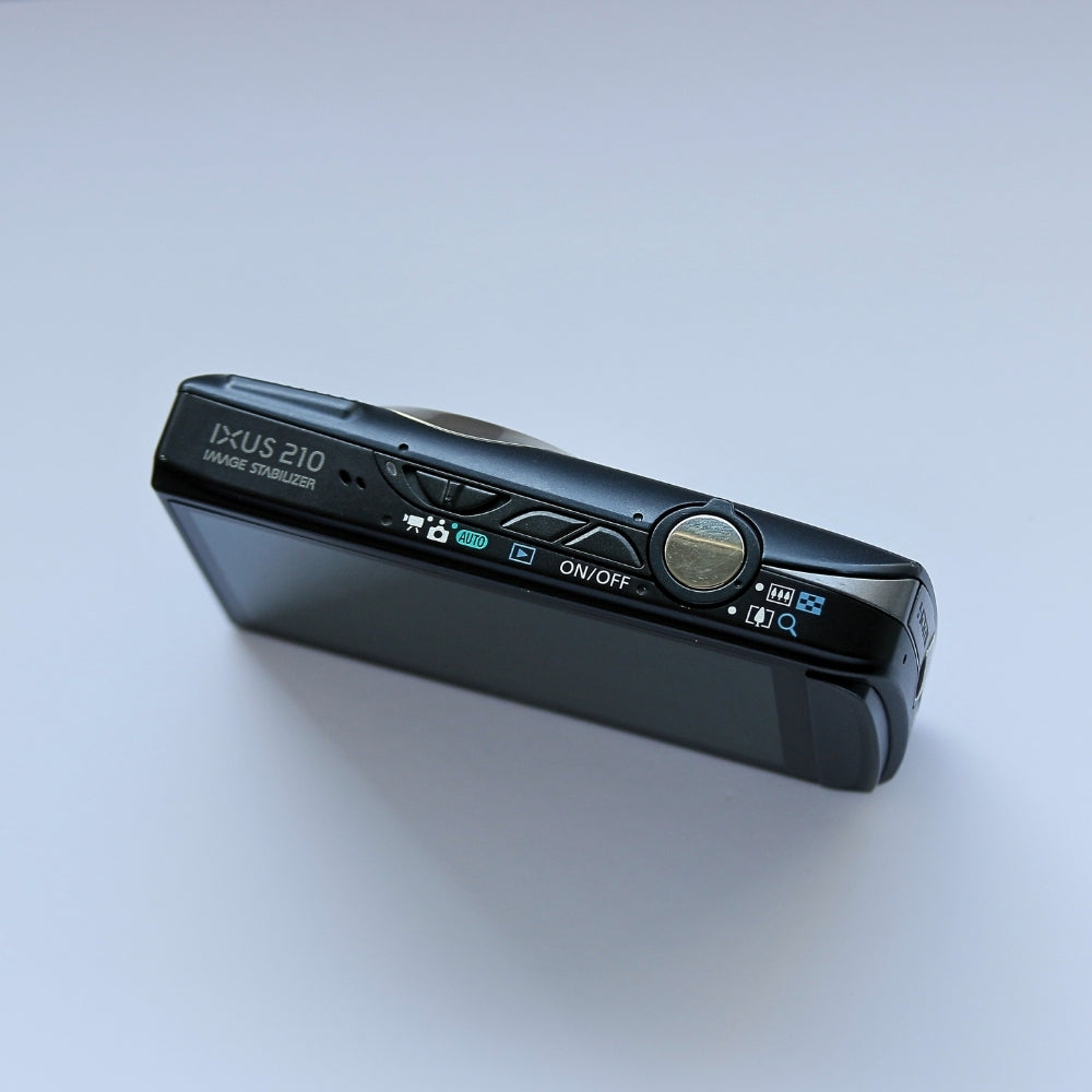 Canon PowerShot IXUS 210