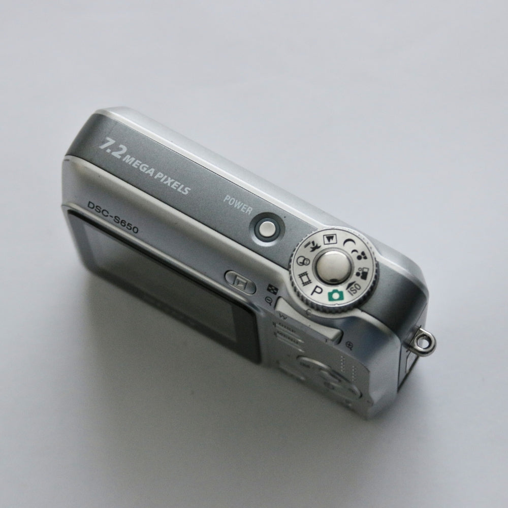 SONY Cyber-shot DSC-S650