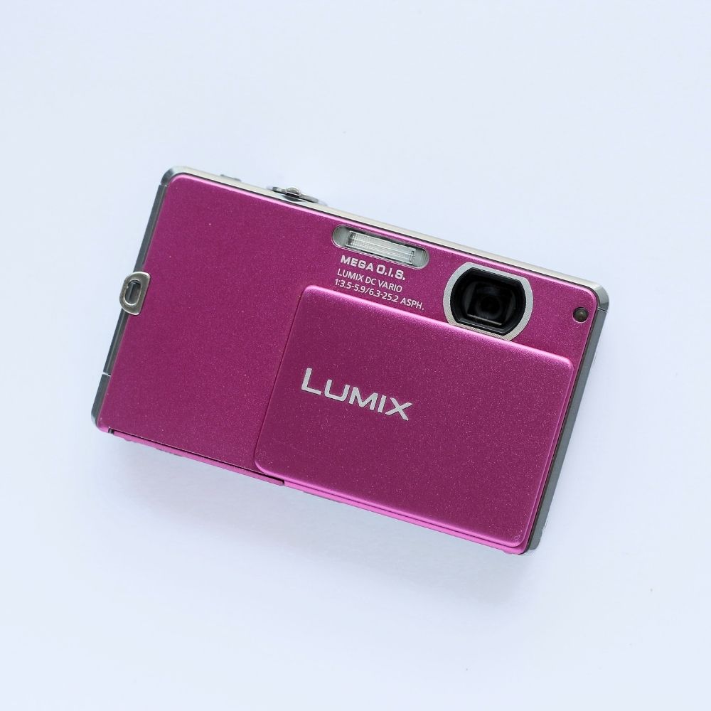 Panasonic LUMIX DMC-FP1