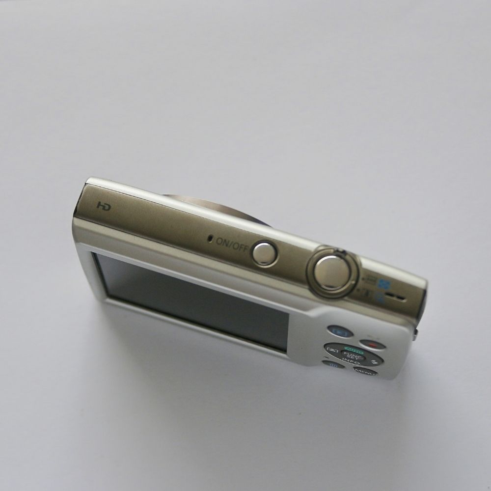 Canon PoweShot ELPH 180 HD